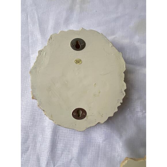 Set of 3 Sea Shell Wall Art 3-D, rough sand-like plaster or resin Apx 7-8" EUC - Picture 5 of 13